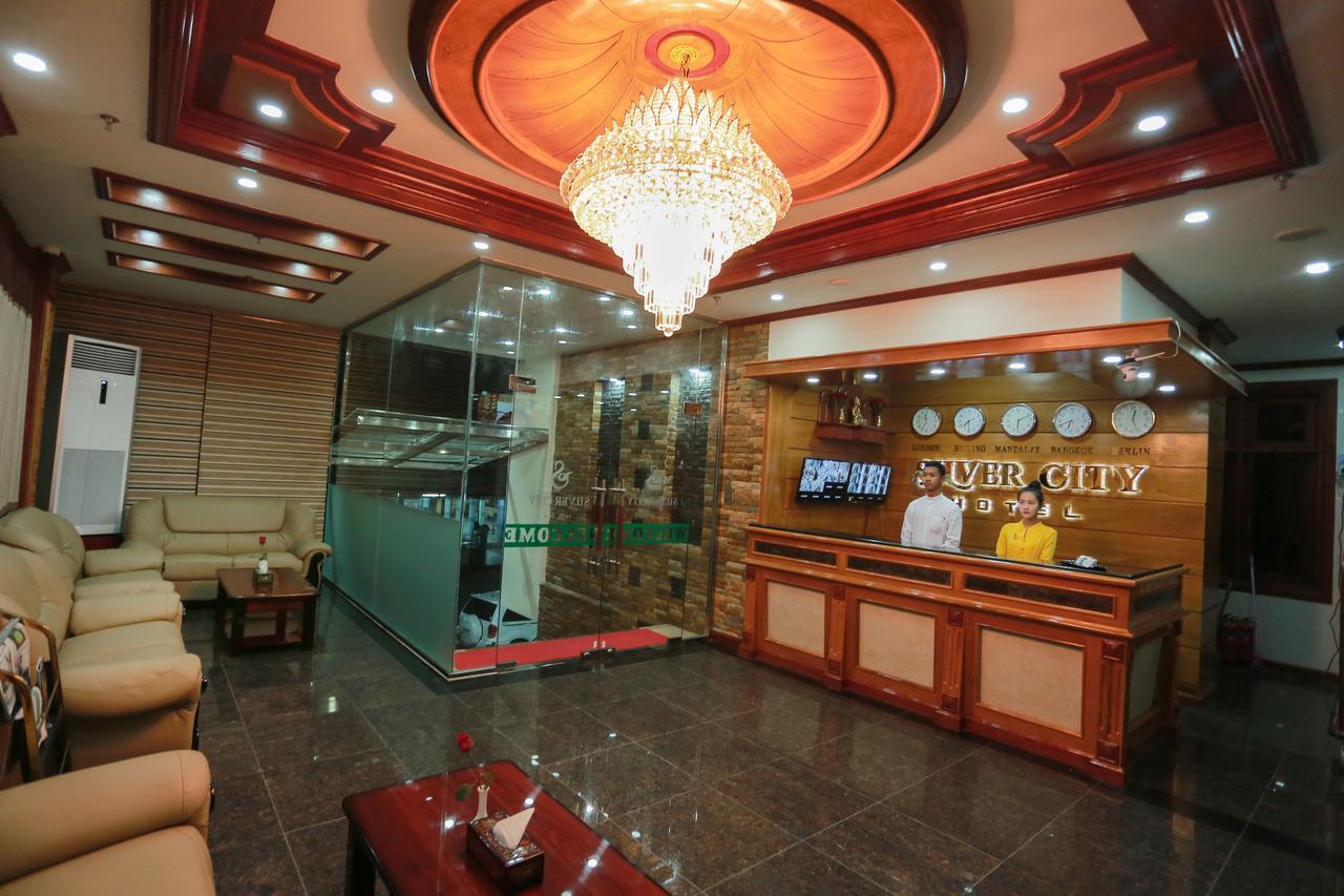 Silver City Hotel Мандалей Екстериор снимка